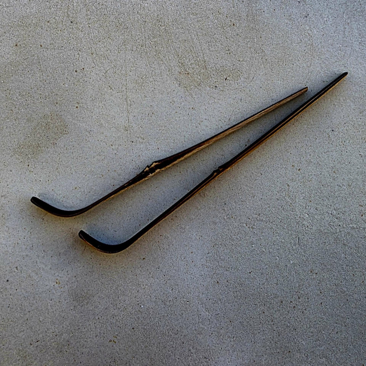 Cuillère à matcha traditionnelle (CHASHAKU) en bambou foncé